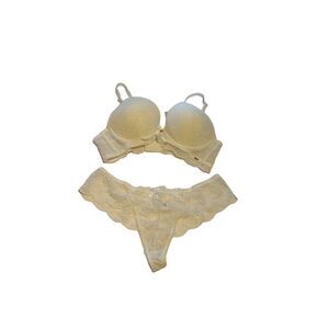 Shekini Women’s Size 42C Lace Bra & Panty Set NEW